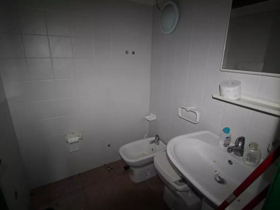 Immagine 23 di Villa in vendita  in Via Dea Santa a Cinto Euganeo