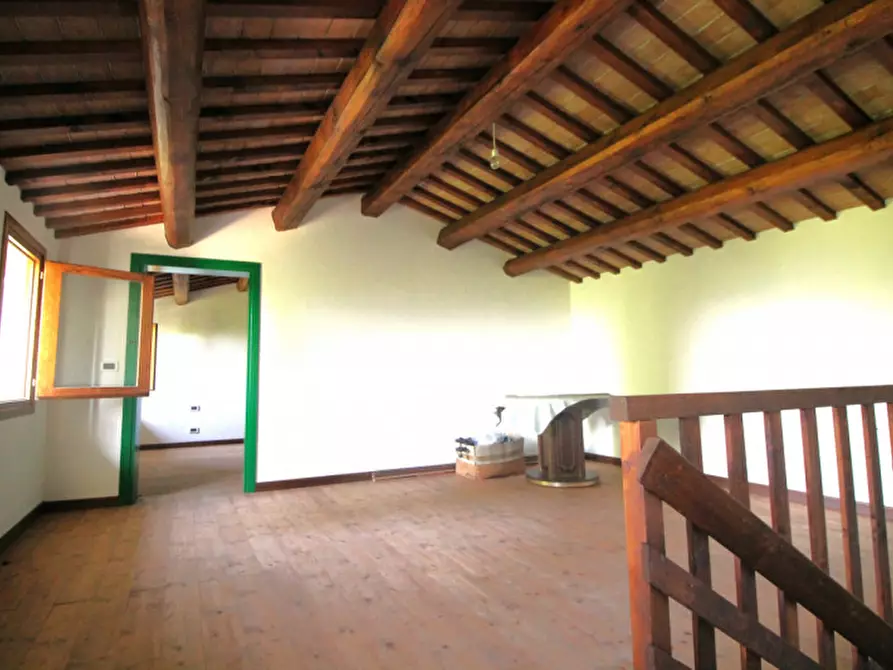 Immagine 27 di Villa in vendita  in Via Dea Santa a Cinto Euganeo