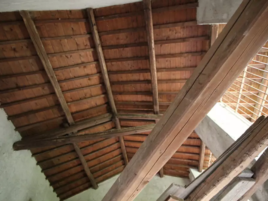 Immagine 36 di Villa in vendita  in Via Dea Santa a Cinto Euganeo