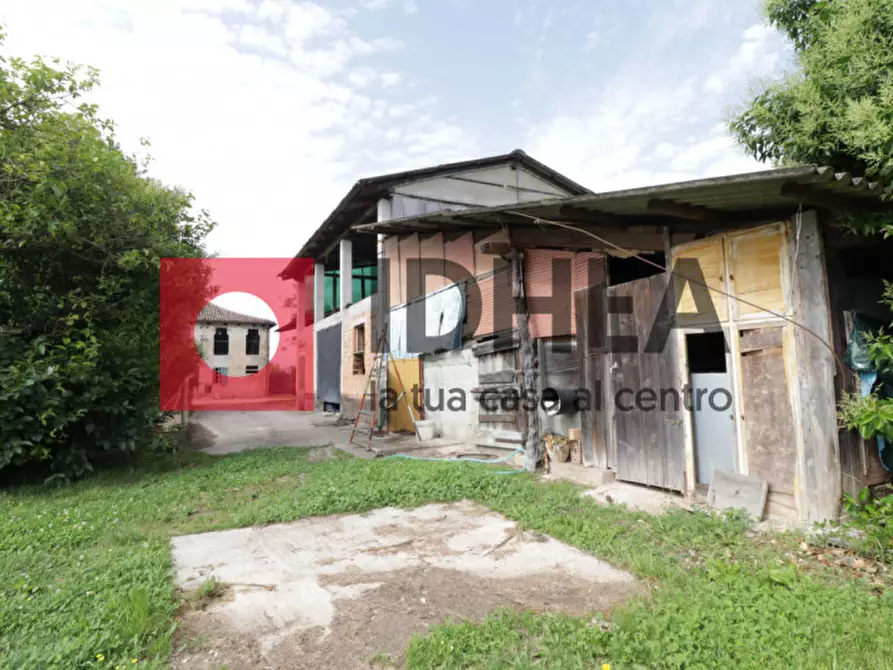 Immagine 7 di Rustico / casale in vendita  in Via Malombra a Mogliano Veneto