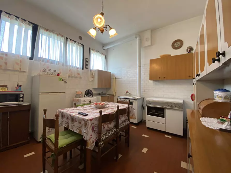 Immagine 10 di Casa bifamiliare in vendita  in Via Candiana a Bovolenta