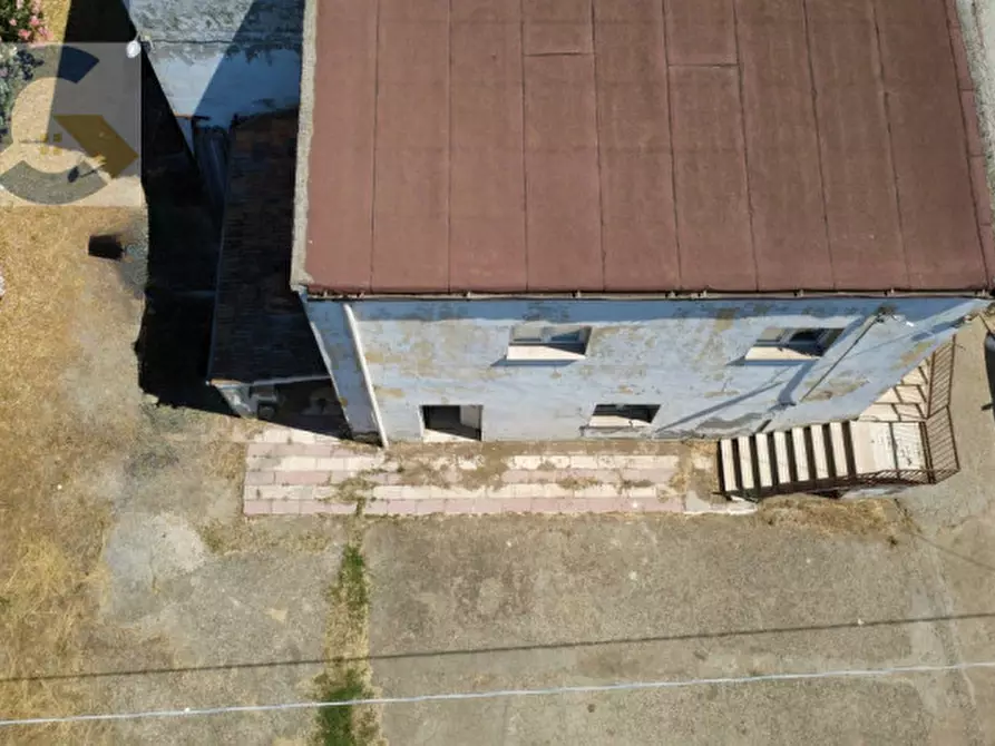 Immagine 3 di Villa in vendita  a Montescaglioso