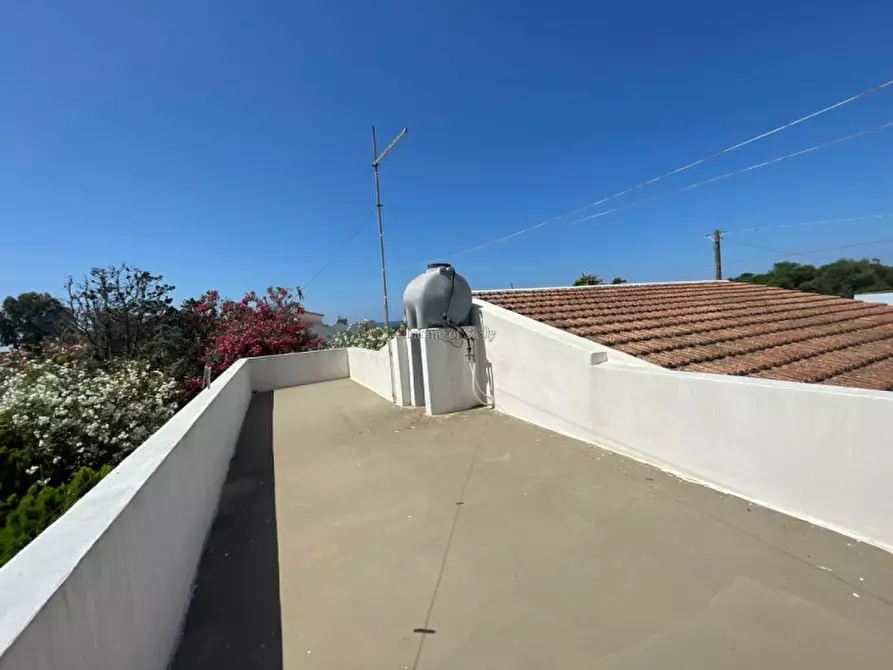 Immagine 28 di Casa indipendente in vendita  a Pachino