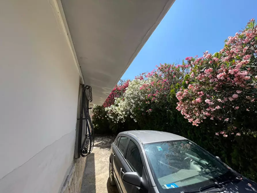 Immagine 37 di Casa indipendente in vendita  in Viale Aloha a Pachino