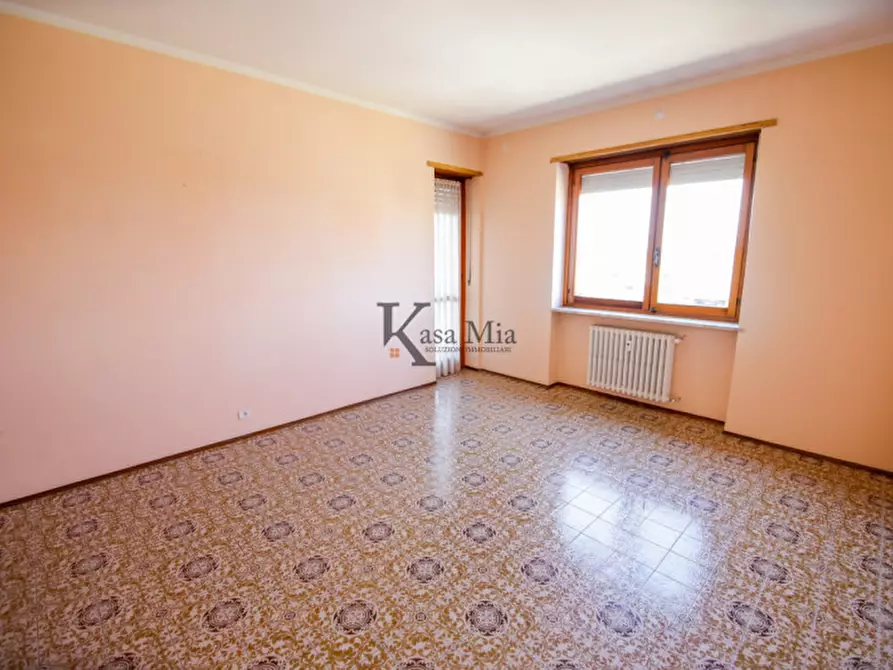 Immagine 16 di Appartamento in vendita  in Piazza Italia n. 20 a San Benigno Canavese