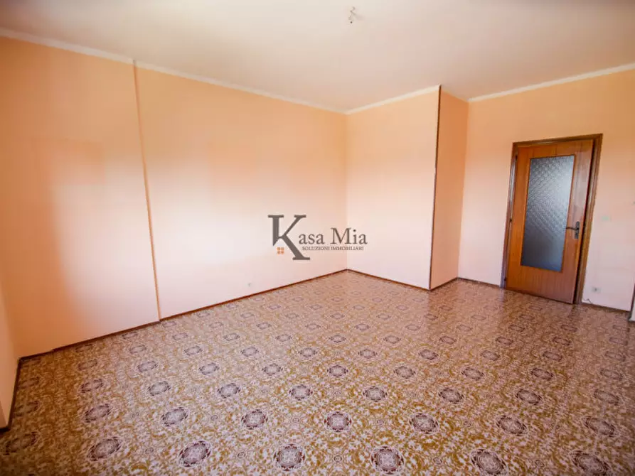 Immagine 18 di Appartamento in vendita  in Piazza Italia n. 20 a San Benigno Canavese