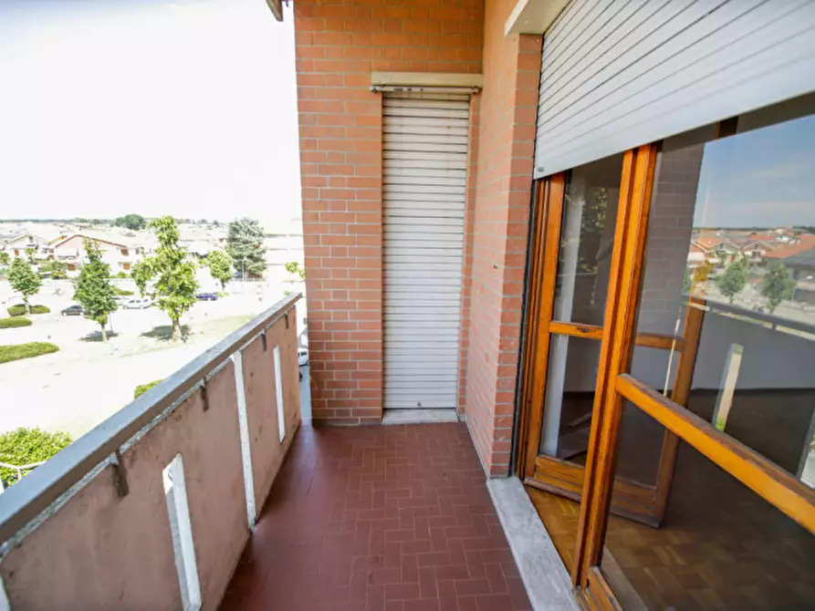 Immagine 22 di Appartamento in vendita  in Piazza Italia n. 20 a San Benigno Canavese