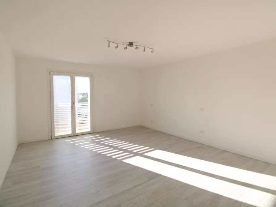 Immagine 14 di Appartamento in vendita  in Via Santa Caterina da Siena 44 a Albignasego