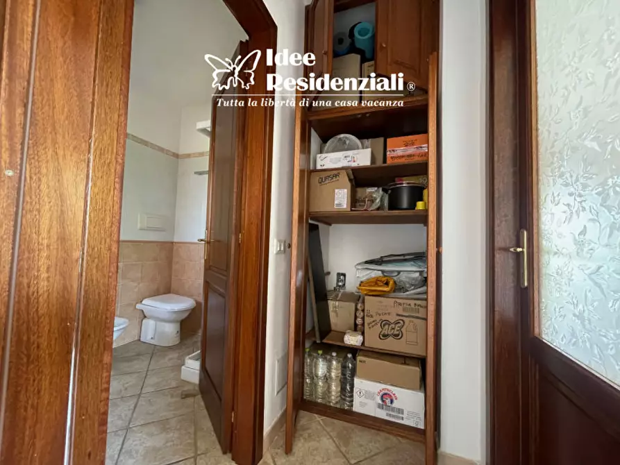 Immagine 11 di Appartamento in vendita  in Via Del giglio a Olbia