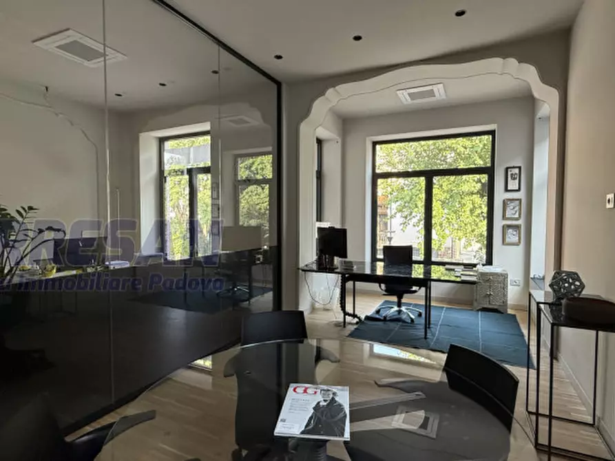 Immagine 1 di Ufficio in affitto  in via Nicolò Tommaseo 88 a Padova