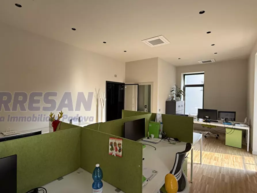 Immagine 11 di Ufficio in affitto  in via Nicolò Tommaseo 88 a Padova