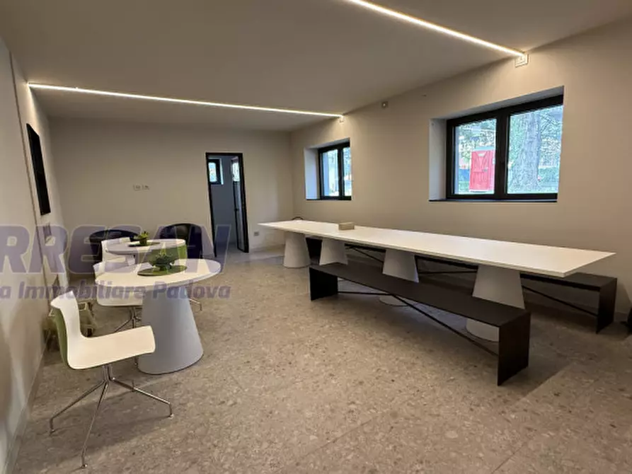 Immagine 26 di Ufficio in affitto  in via Nicolò Tommaseo 88 a Padova