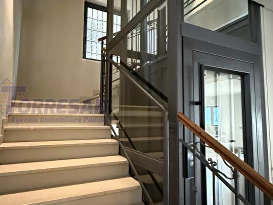 Immagine 32 di Ufficio in affitto  in via Nicolò Tommaseo 88 a Padova