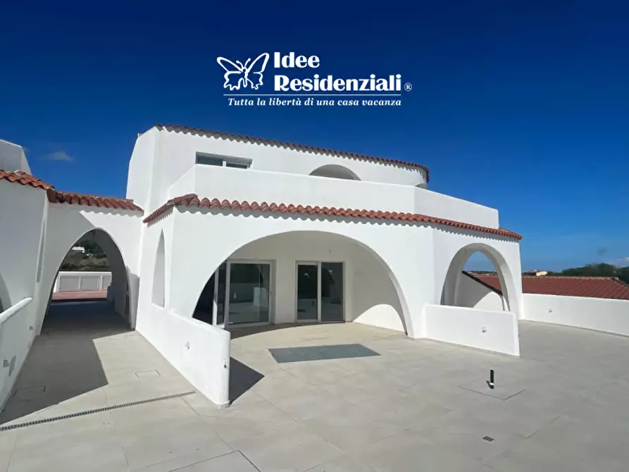 Immagine 6 di Appartamento in vendita  in via del Giglio 1 a Olbia