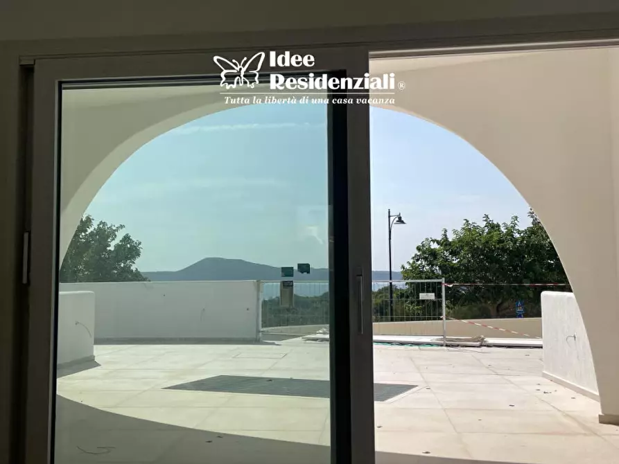Immagine 12 di Appartamento in vendita  in via del Giglio 1 a Olbia