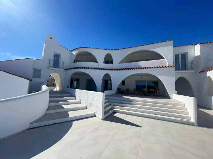 Immagine 21 di Appartamento in vendita  in via del Giglio 1 a Olbia