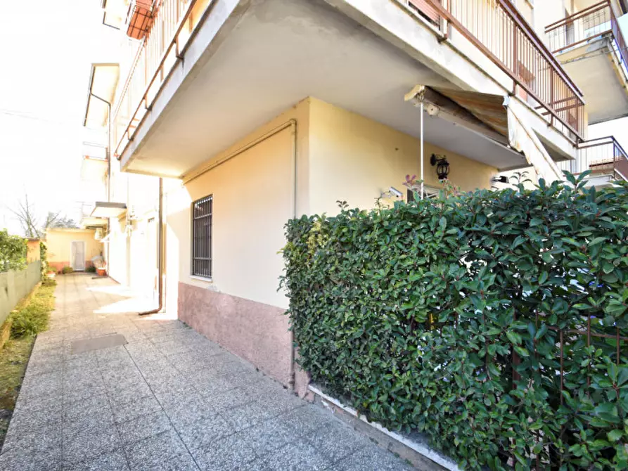 Immagine 2 di Appartamento in vendita  in VIA PIAVE 23 a Bussolengo