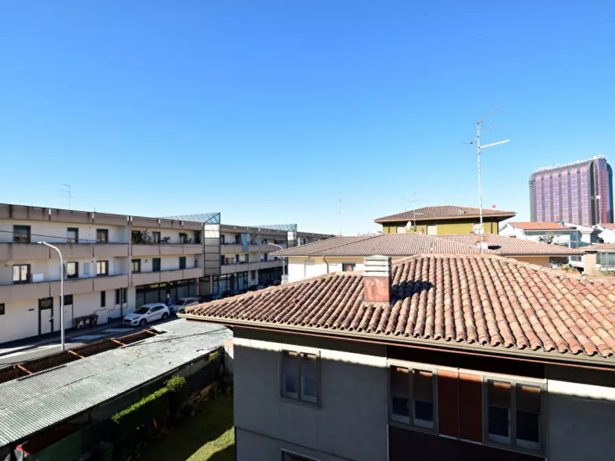 Immagine 9 di Appartamento in vendita  in VIA PIAVE 23 a Bussolengo