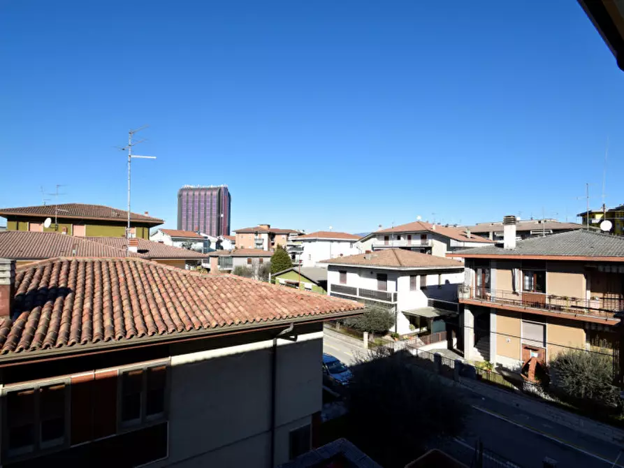 Immagine 16 di Appartamento in vendita  in VIA PIAVE 23 a Bussolengo