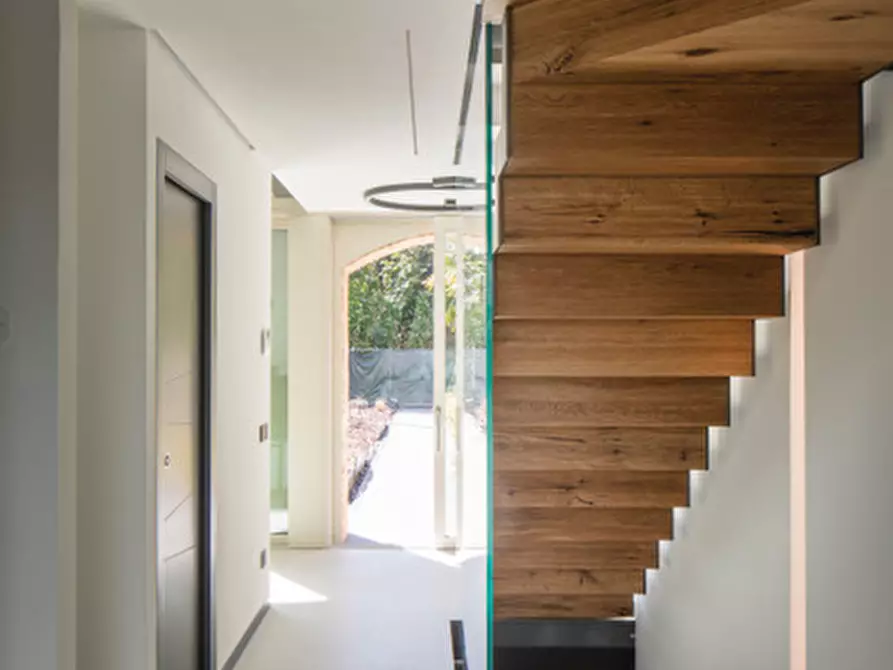 Immagine 2 di Villetta a schiera in vendita  in Via Lavaggetto a Ponzano Veneto