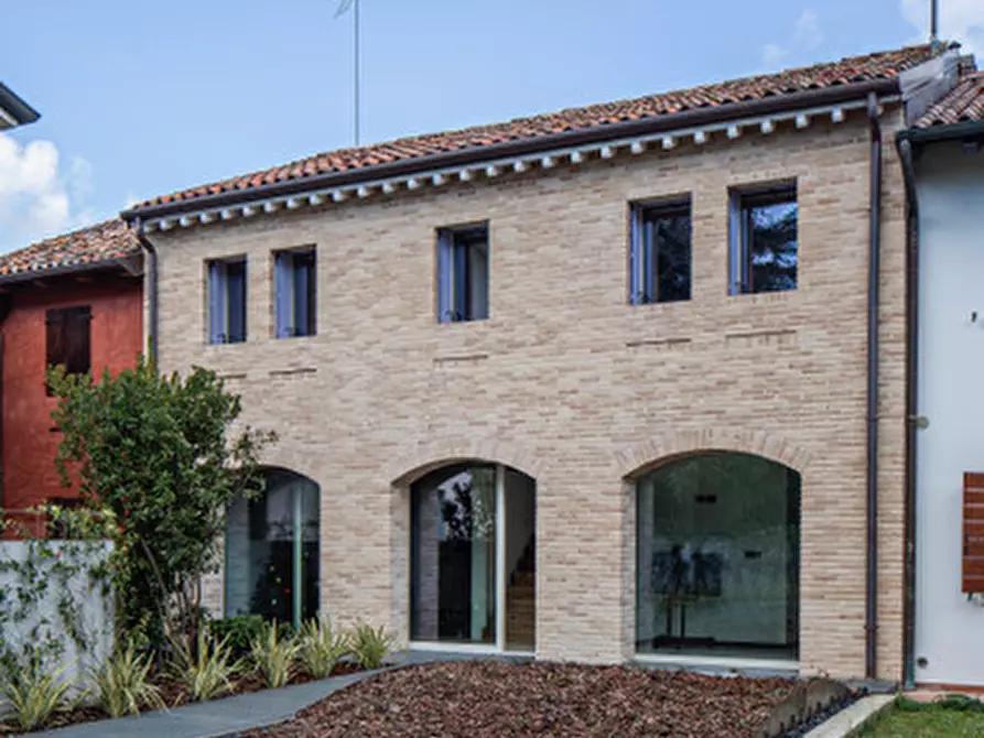 Immagine 11 di Villetta a schiera in vendita  in Via Lavaggetto a Ponzano Veneto