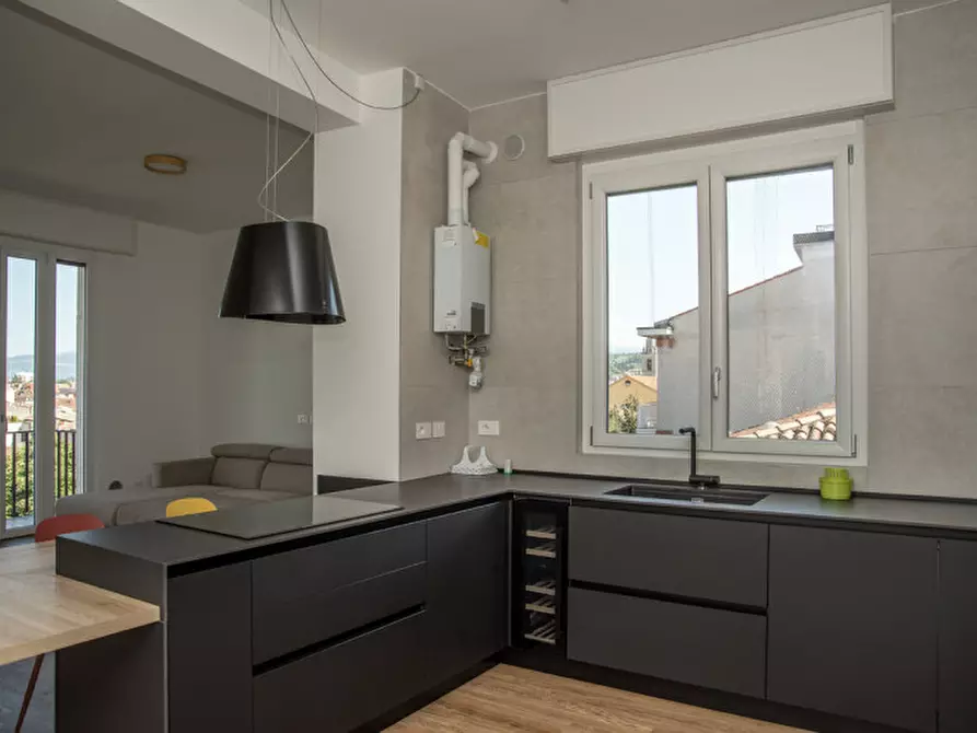 Immagine 10 di Appartamento in vendita  in Piazza Cittadella a Verona