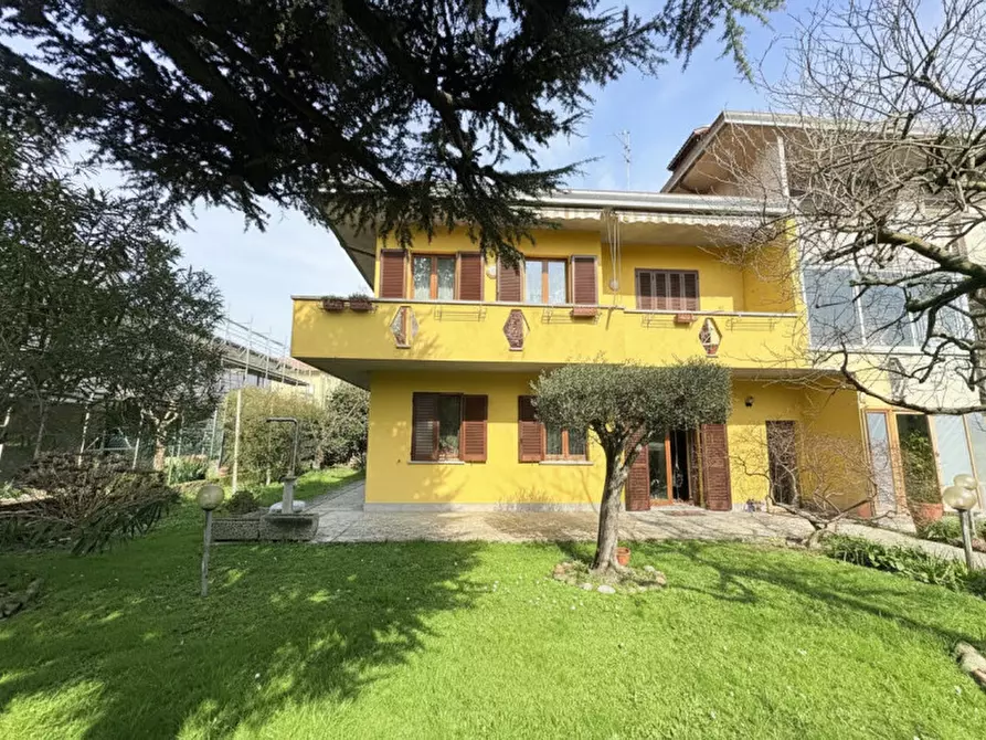 Immagine 1 di Casa bifamiliare in vendita  in Via Miramonti a Torreglia
