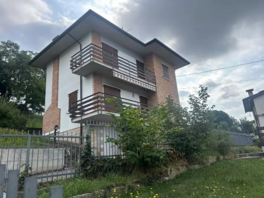 Immagine 17 di Villa in vendita  in Via Ponte a Bosco Chiesanuova