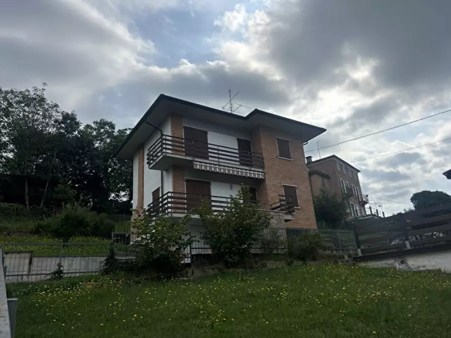 Immagine 19 di Villa in vendita  in Via Ponte a Bosco Chiesanuova