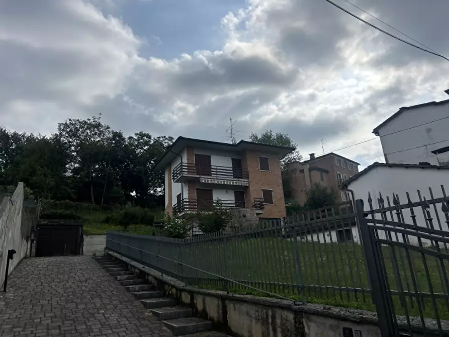 Immagine 20 di Villa in vendita  in Via Ponte a Bosco Chiesanuova