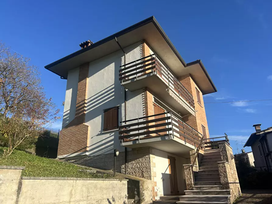 Immagine 23 di Villa in vendita  in Via Ponte a Bosco Chiesanuova