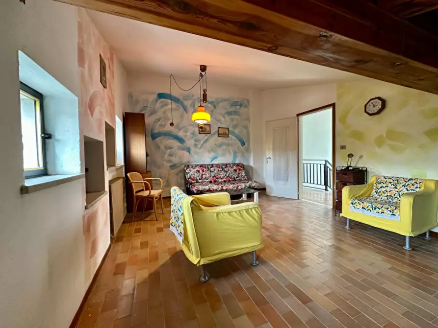 Immagine 1 di Appartamento in vendita  in villaggio prealpino a Bosco Chiesanuova