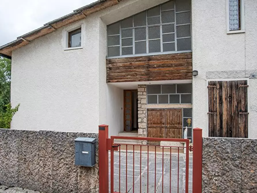 Immagine 9 di Appartamento in vendita  in villaggio prealpino a Bosco Chiesanuova