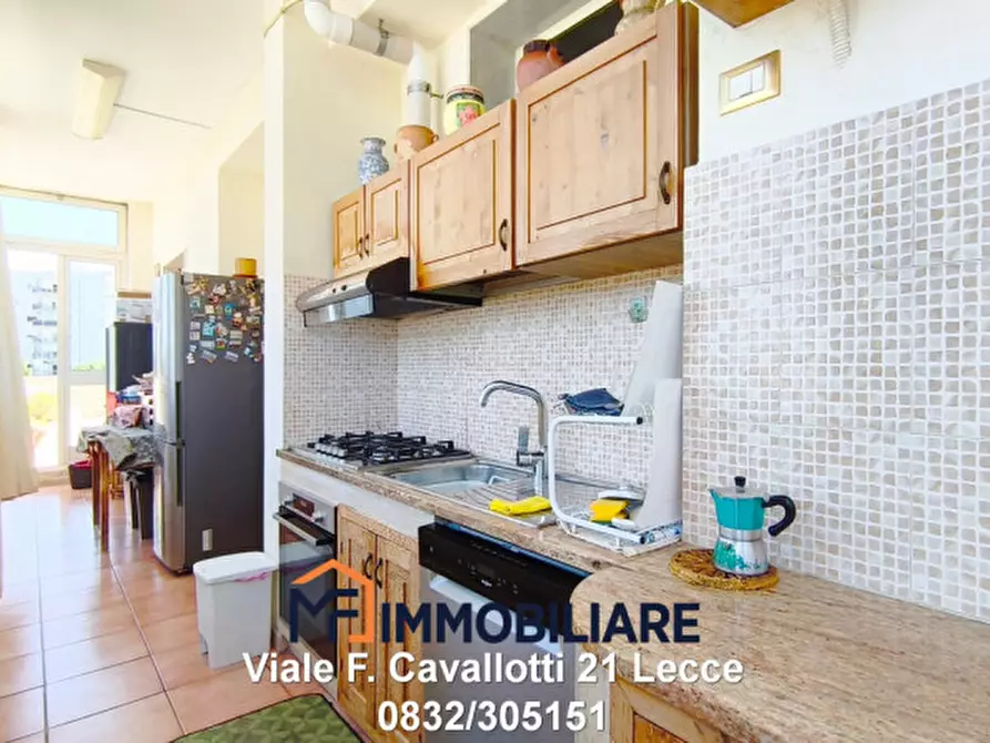 Immagine 13 di Appartamento in vendita  in Via Mario di Lecce n.14 a Lecce