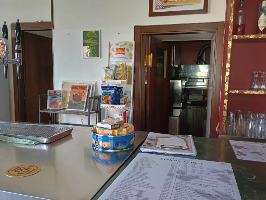 Immagine 4 di Attività commerciale in vendita  in Piazza San Rocco 4 a Rivoli