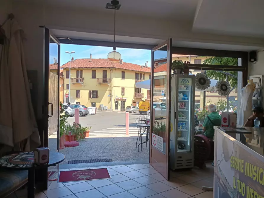 Immagine 8 di Attività commerciale in vendita  in Piazza San Rocco 4 a Rivoli