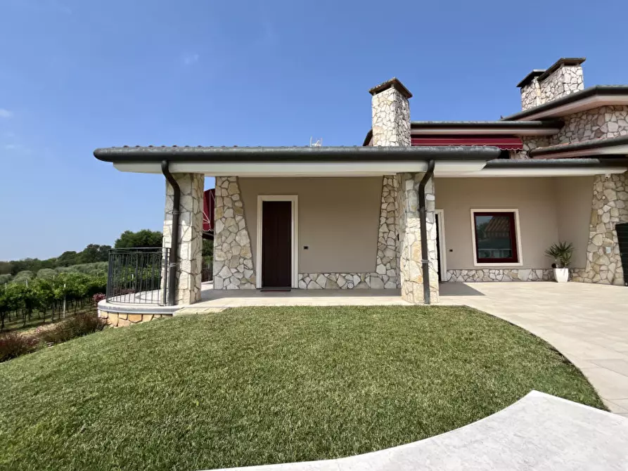 Immagine 4 di Casa bifamiliare in vendita  in Via IV Novembre a Orgiano