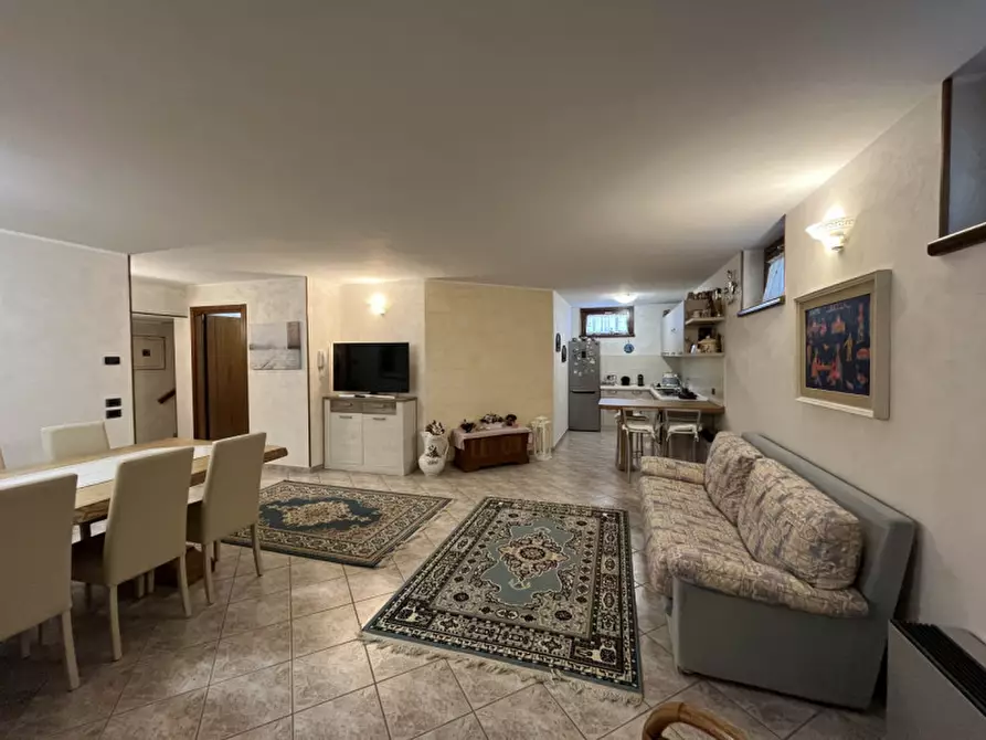 Immagine 24 di Casa bifamiliare in vendita  in Via IV Novembre a Orgiano