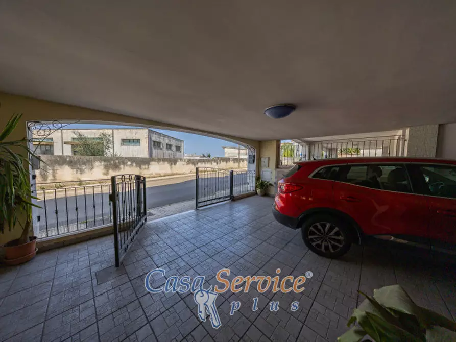 Immagine 14 di Villetta a schiera in vendita  in Via Brindisi a Casarano