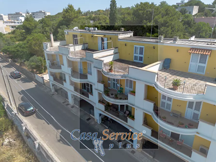 Immagine 38 di Villetta a schiera in vendita  in Via Brindisi a Casarano