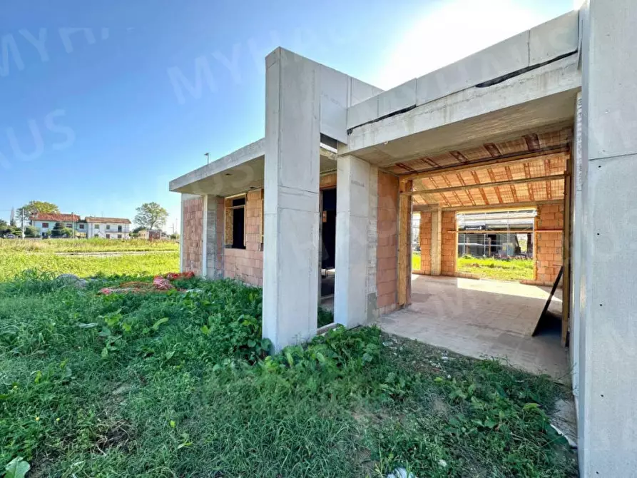 Immagine 6 di Casa bifamiliare in vendita  in VIA VINCENZO BELLINI a Gatteo