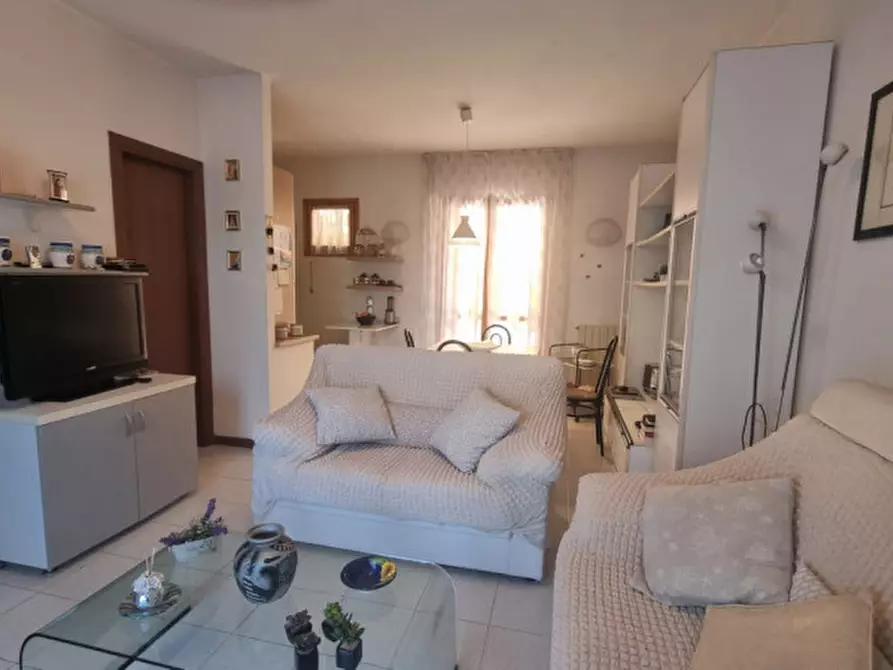 Immagine 8 di Casa quadrifamiliare in vendita  in Via delle Cateratte a Montignoso