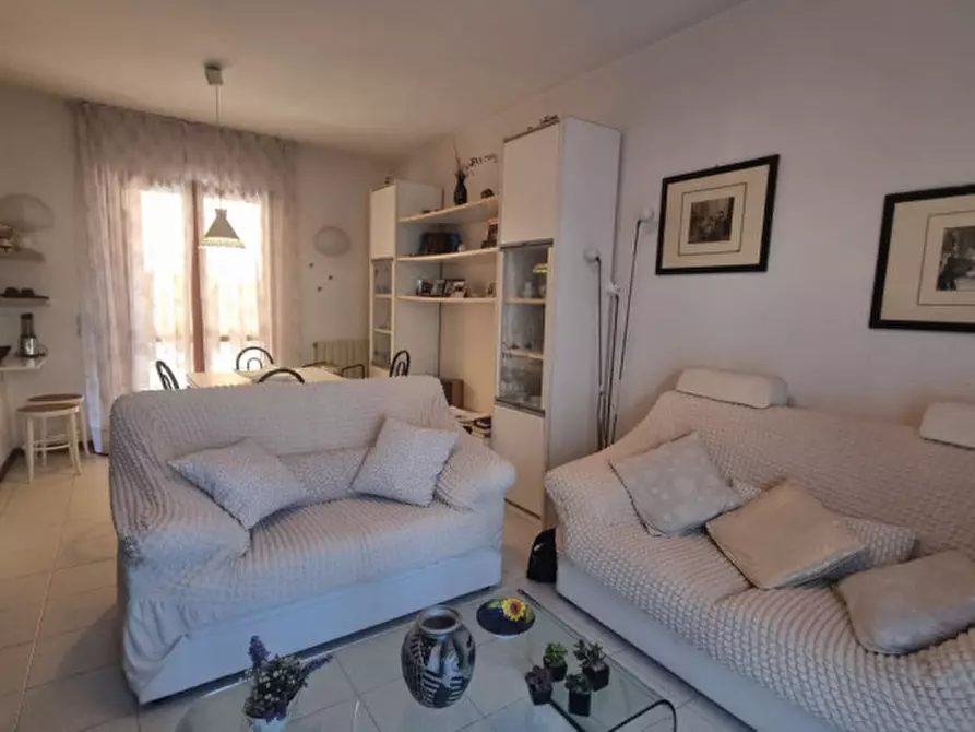 Immagine 9 di Casa quadrifamiliare in vendita  in Via delle Cateratte a Montignoso