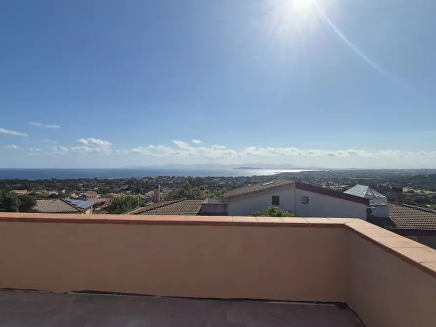 Immagine 9 di Casa bifamiliare in vendita  in VIA DEI GINEPRI a Quartu Sant'elena