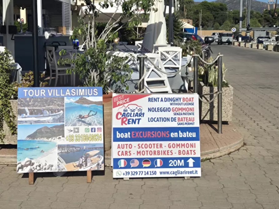 Immagine 25 di Casa bifamiliare in vendita  in VIA DEI GINEPRI a Quartu Sant'elena