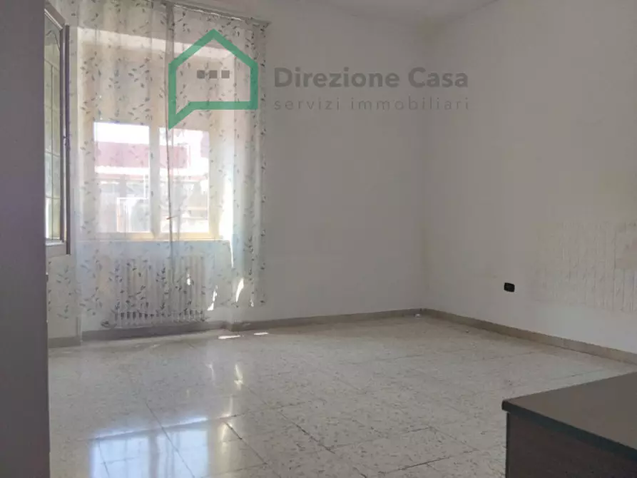 Immagine 2 di Appartamento in vendita  in Via Torino a Napoli