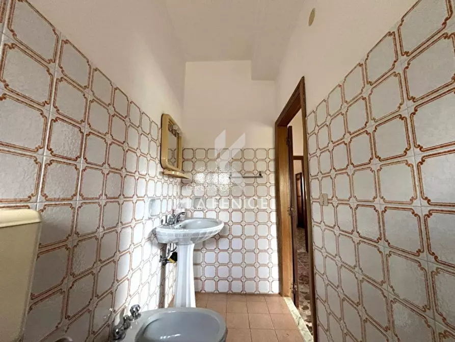 Immagine 19 di Villa in vendita  in strada madonna del pozzo a Martina Franca