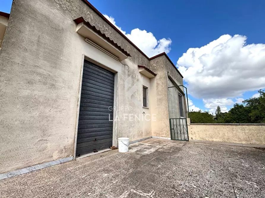 Immagine 25 di Villa in vendita  in strada madonna del pozzo a Martina Franca