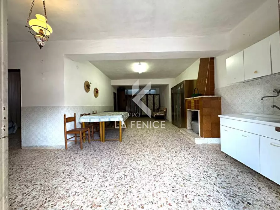 Immagine 30 di Villa in vendita  in strada madonna del pozzo a Martina Franca