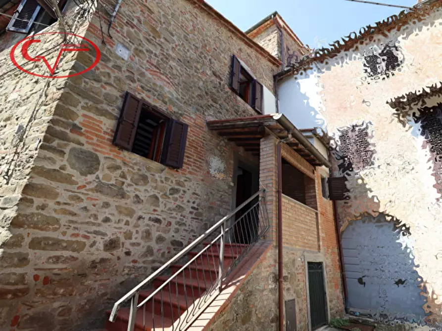 Immagine 1 di Villetta a schiera in vendita  in pietraviva a Bucine